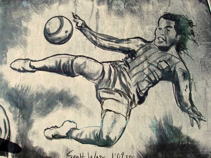 071_ronaldinho_kick.jpg
