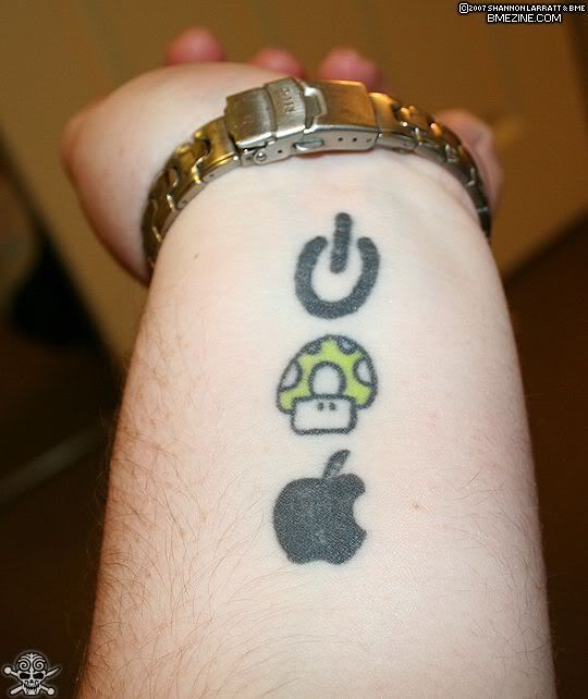 Has n e 1 seen an iPod tattoo, or are people afraid to get those since they 