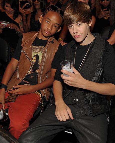 justin bieber little kid pictures. little kid drinkingquot; Tier.