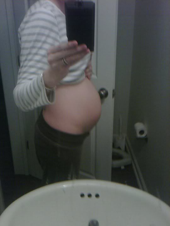 21 weeks pregnant. 21 weeks pregnant.