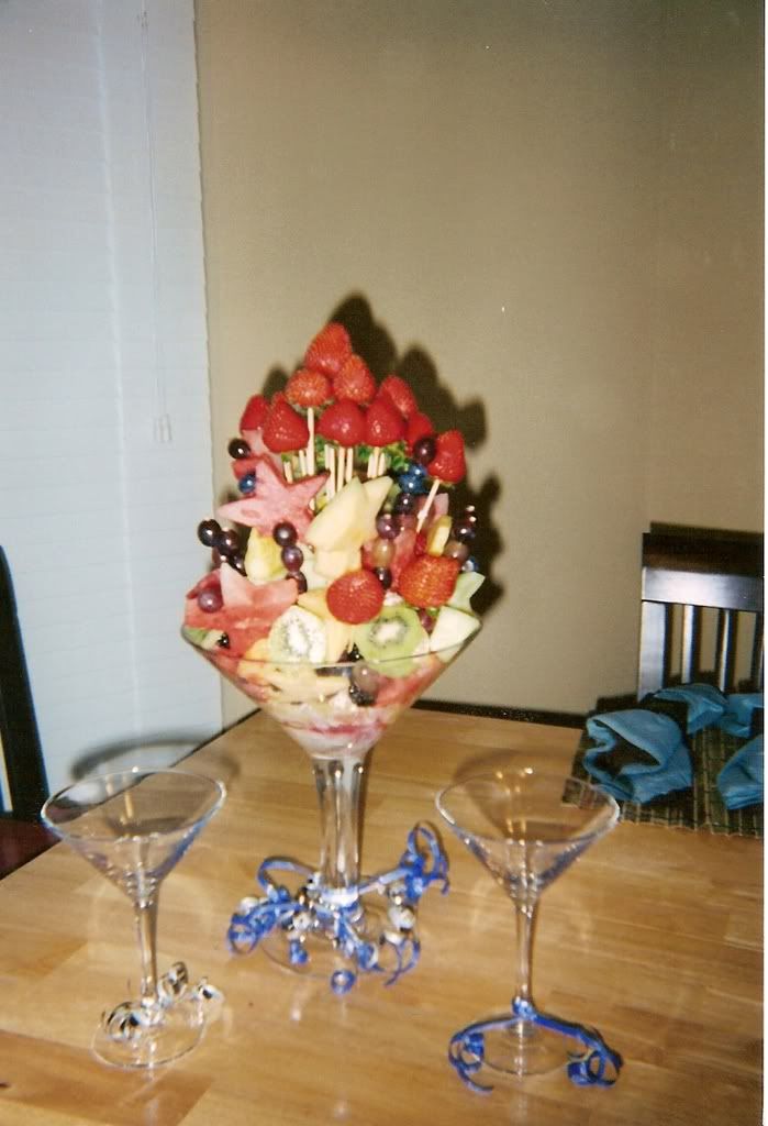 fruitsculpture3.jpg fruit sculpture 3 image by pinkponytails