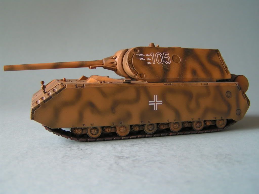 http://i223.photobucket.com/albums/dd196/stosser_69/Vehicles%20and%20Diorama/Maus.jpg