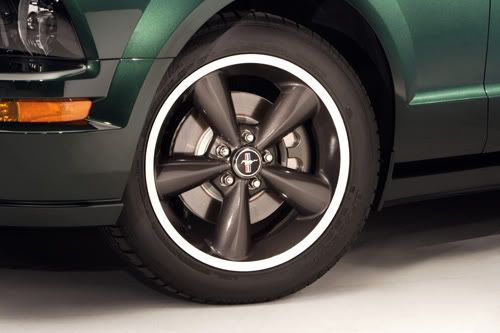 08MustangBullitt_18.jpg