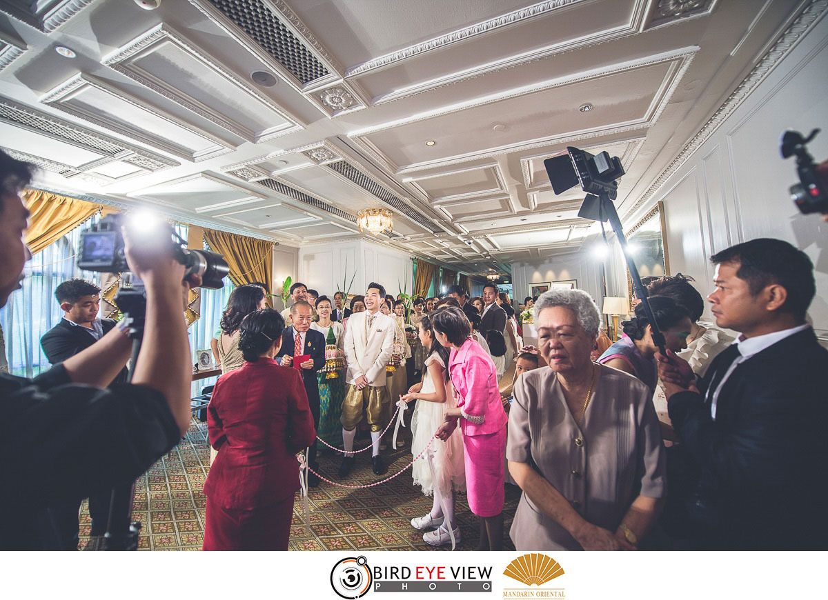 แต่งงาน แมนดาริน โอเรียนเต็ล Mandarin Oriental โดยช่างภาพแต่งงานมืออาชีพ BirdEyeView Wedding Studio photo WeddingMandarinOriental014.jpg