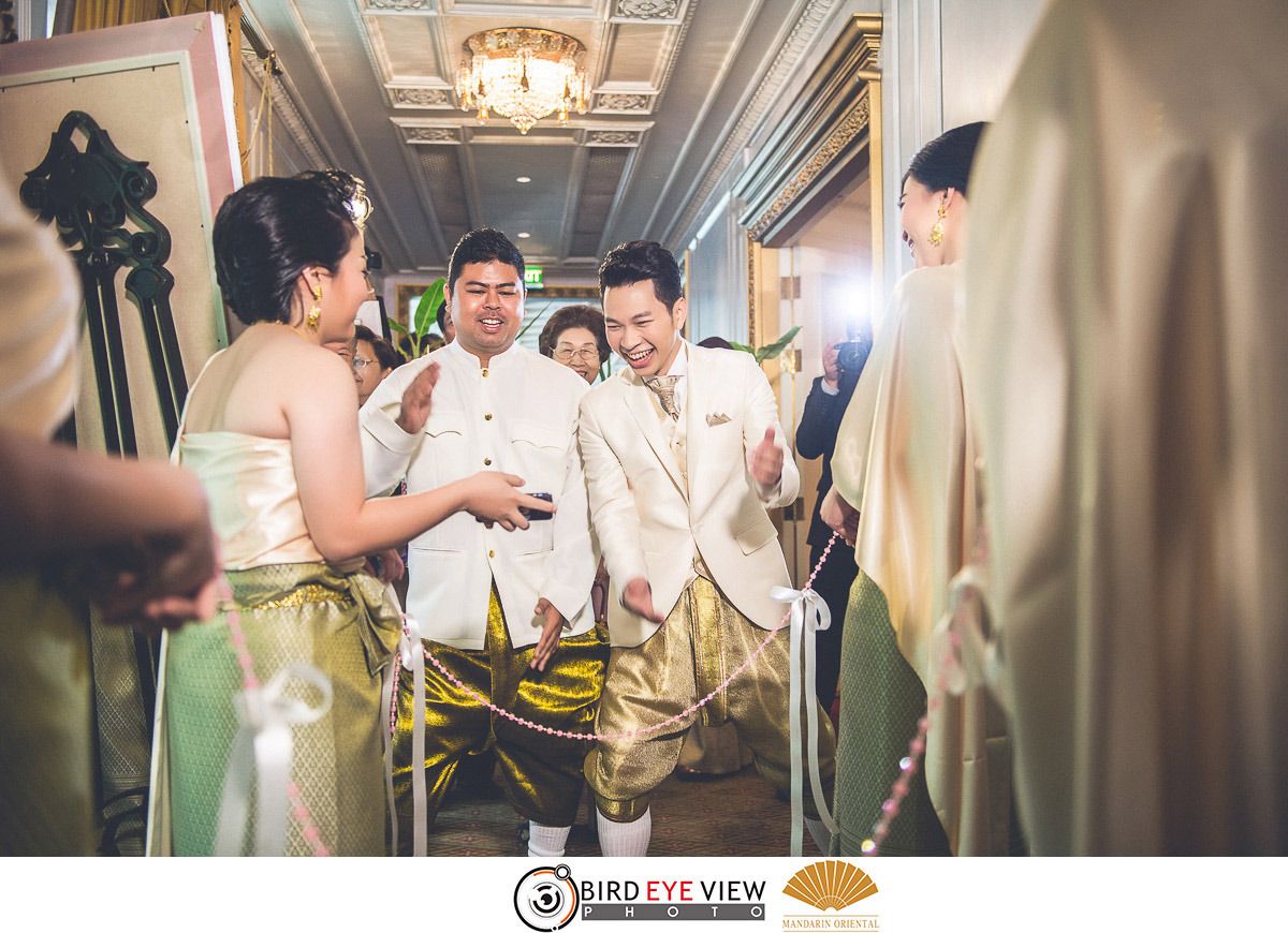 แต่งงาน แมนดาริน โอเรียนเต็ล Mandarin Oriental โดยช่างภาพแต่งงานมืออาชีพ BirdEyeView Wedding Studio photo WeddingMandarinOriental019.jpg