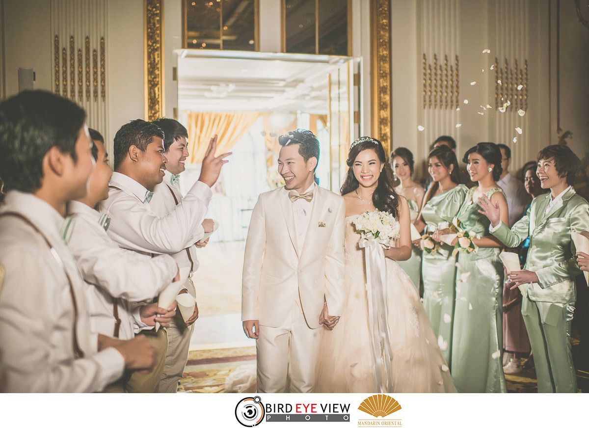 แต่งงาน แมนดาริน โอเรียนเต็ล Mandarin Oriental โดยช่างภาพแต่งงานมืออาชีพ BirdEyeView Wedding Studio ถ่ายรูปแต่งงาน โรงแรมแมนดาริน โอเรียนเต็ล กรุงเทพ Mandarin - เบิร์ดอายวิว เวดดิ้ง สตูดิโอ photo WeddingMandarinOriental125.jpg