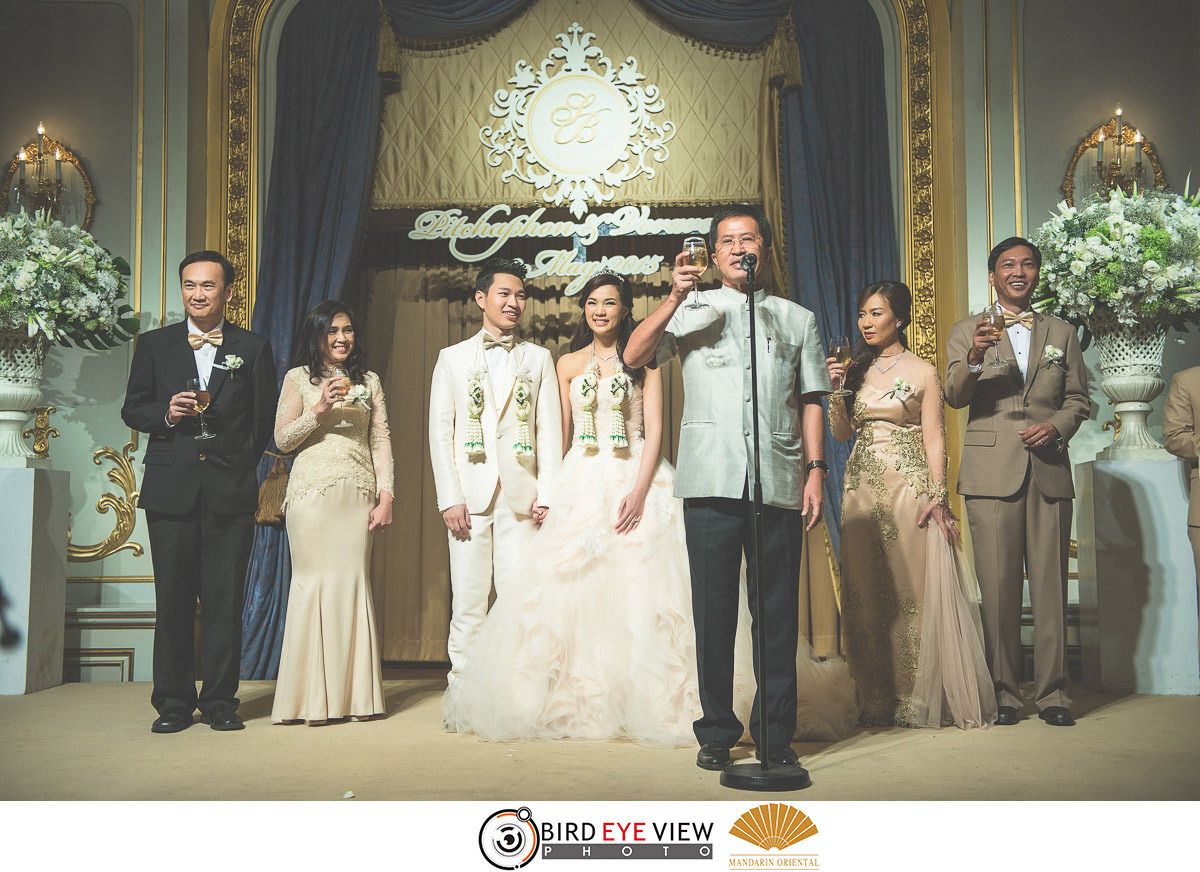 แต่งงาน แมนดาริน โอเรียนเต็ล Mandarin Oriental โดยช่างภาพแต่งงานมืออาชีพ BirdEyeView Wedding Studio ถ่ายรูปแต่งงาน โรงแรมแมนดาริน โอเรียนเต็ล กรุงเทพ Mandarin - เบิร์ดอายวิว เวดดิ้ง สตูดิโอ photo WeddingMandarinOriental134.jpg