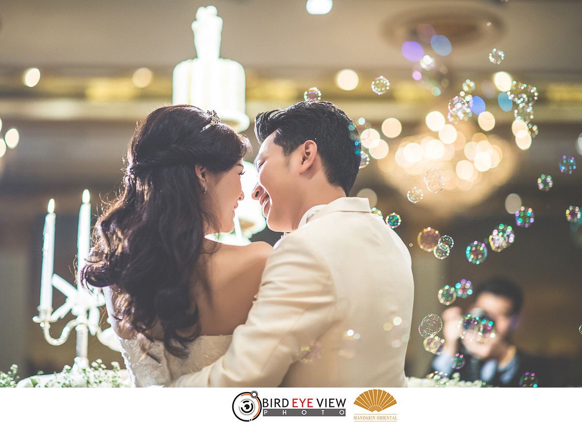 แต่งงาน แมนดาริน โอเรียนเต็ล Mandarin Oriental โดยช่างภาพแต่งงานมืออาชีพ BirdEyeView Wedding Studio  ถ่ายรูปแต่งงาน โรงแรมแมนดาริน โอเรียนเต็ล กรุงเทพ Mandarin - เบิร์ดอายวิว เวดดิ้ง สตูดิโอ photo WeddingMandarinOriental157.jpg