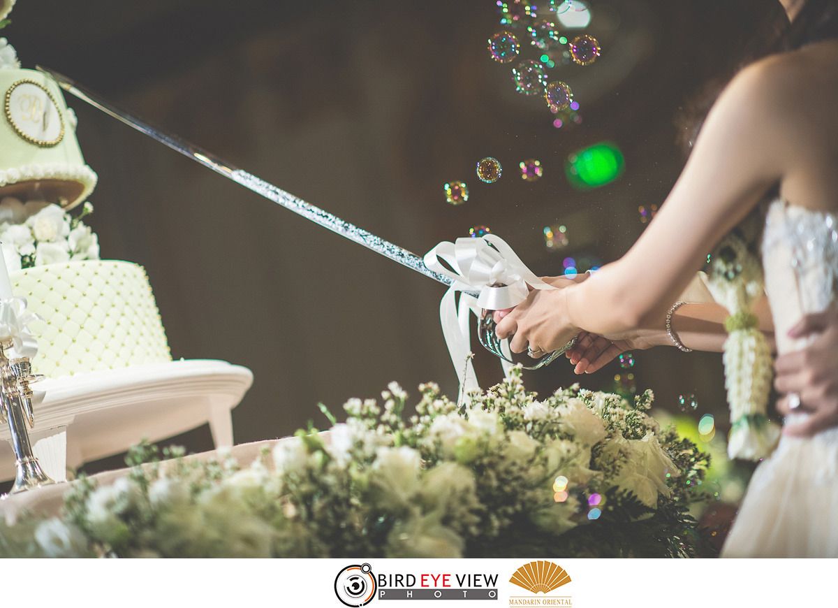 แต่งงาน แมนดาริน โอเรียนเต็ล Mandarin Oriental โดยช่างภาพแต่งงานมืออาชีพ BirdEyeView Wedding Studio ถ่ายรูปแต่งงาน โรงแรมแมนดาริน โอเรียนเต็ล กรุงเทพ Mandarin - เบิร์ดอายวิว เวดดิ้ง สตูดิโอ photo WeddingMandarinOriental158.jpg