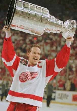 Steve Yzerman Pictures, Images and Photos