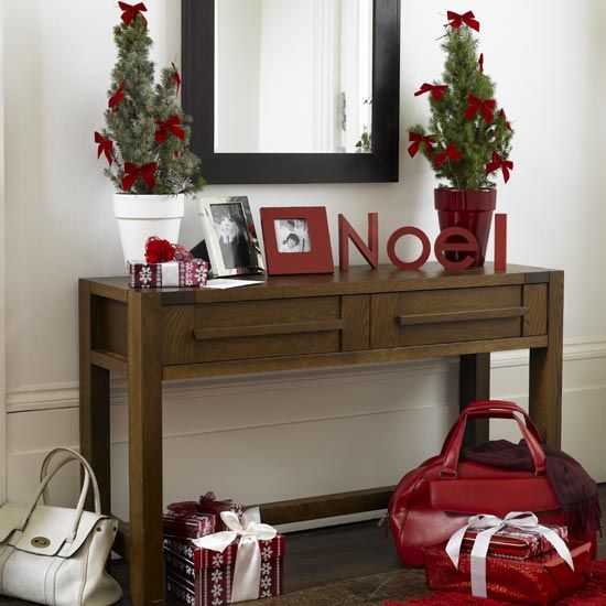 interior-decorating-for-christmas-madamesousou.jpg