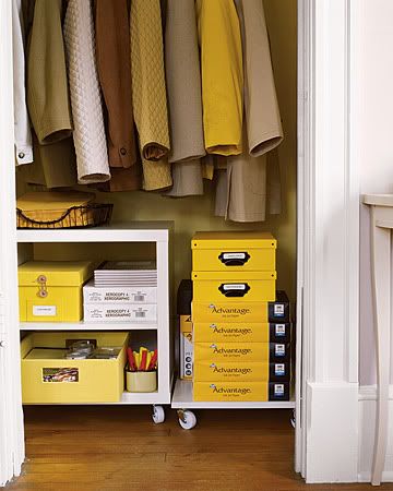 ml1104_closet_storage_xl.jpg