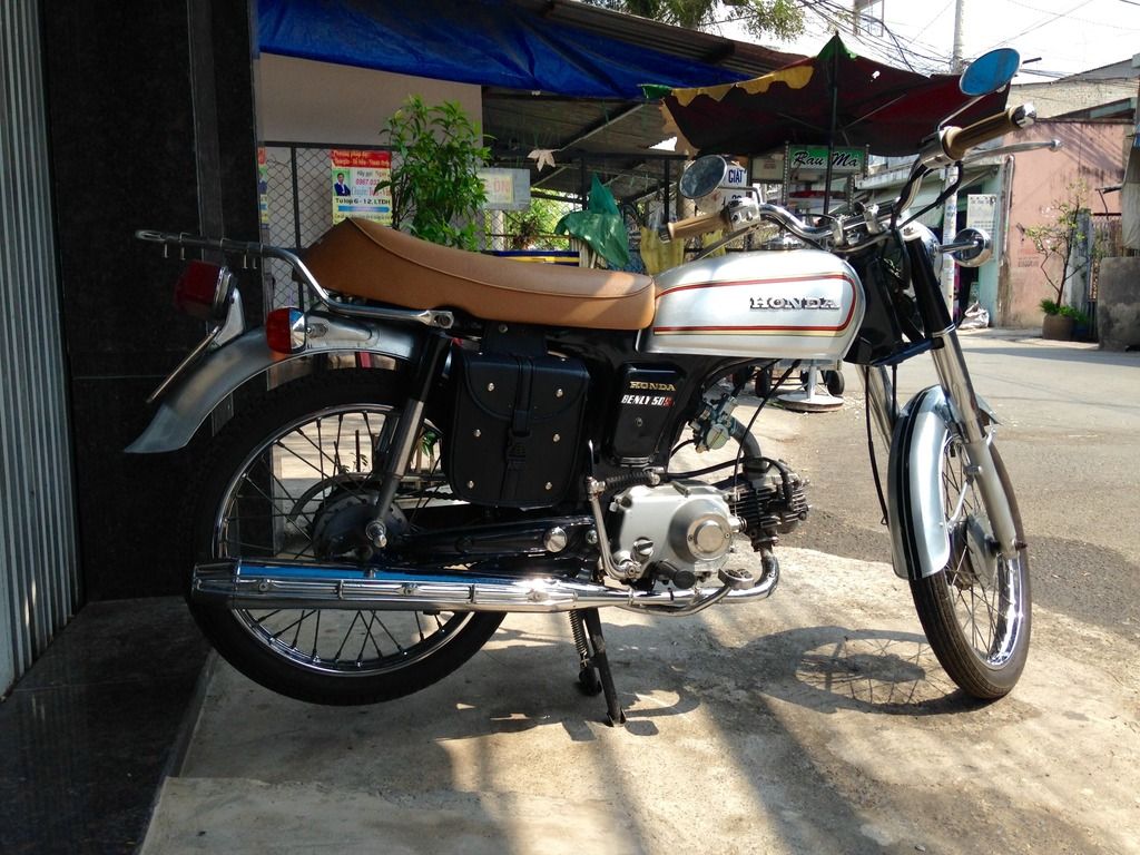 Cần bán CD benly 50 zin, giá rẻ.