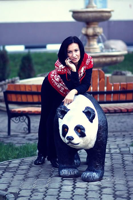 Юля и панда)