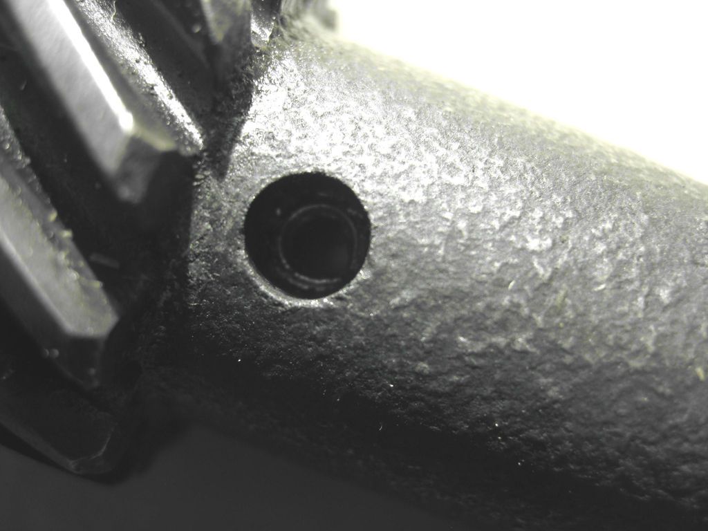 Technical SBC distributor gear roll pin...... Page 2 The H.A.M.B.