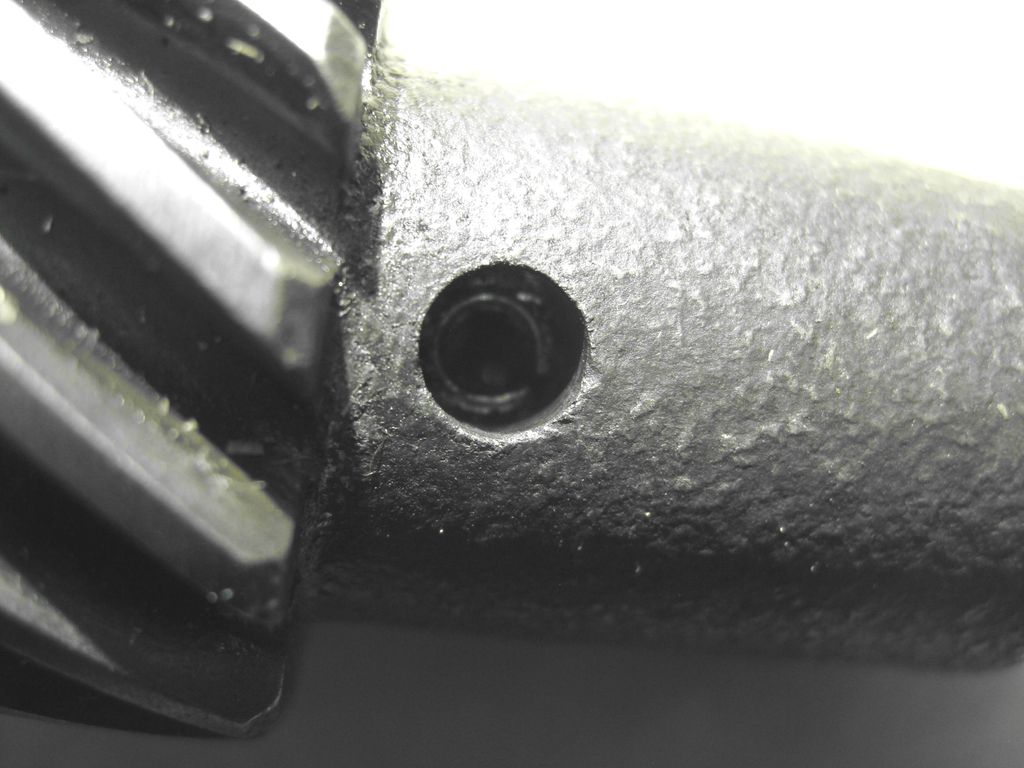 Technical SBC distributor gear roll pin...... Page 2 The H.A.M.B.