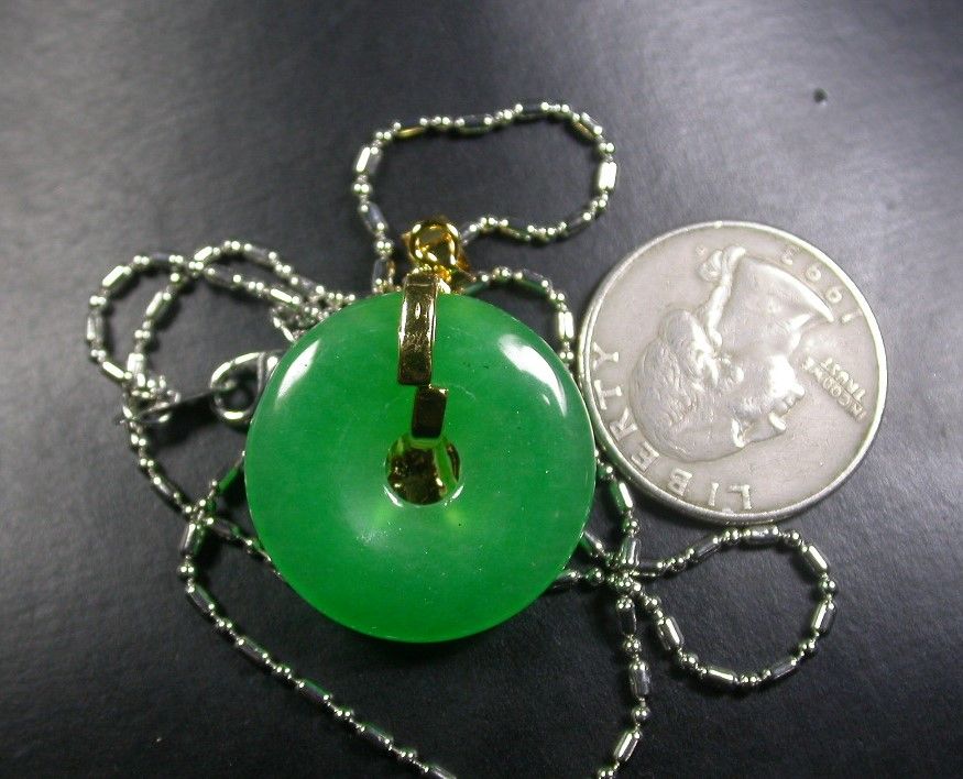 Yellow Gold Plate Green JADE Pendant Circle Guan Gong God